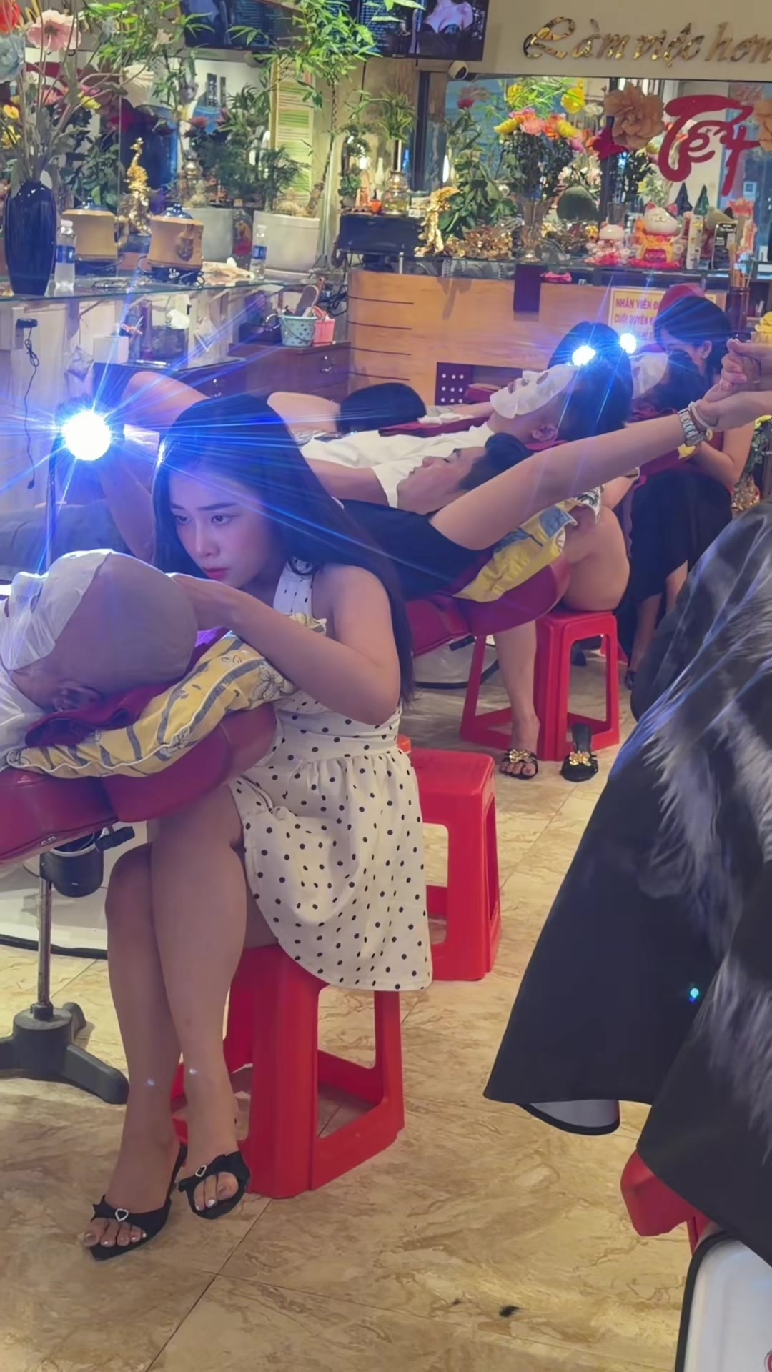 @HỚT TÓC NAM THẢO NGUYÊN Q4
