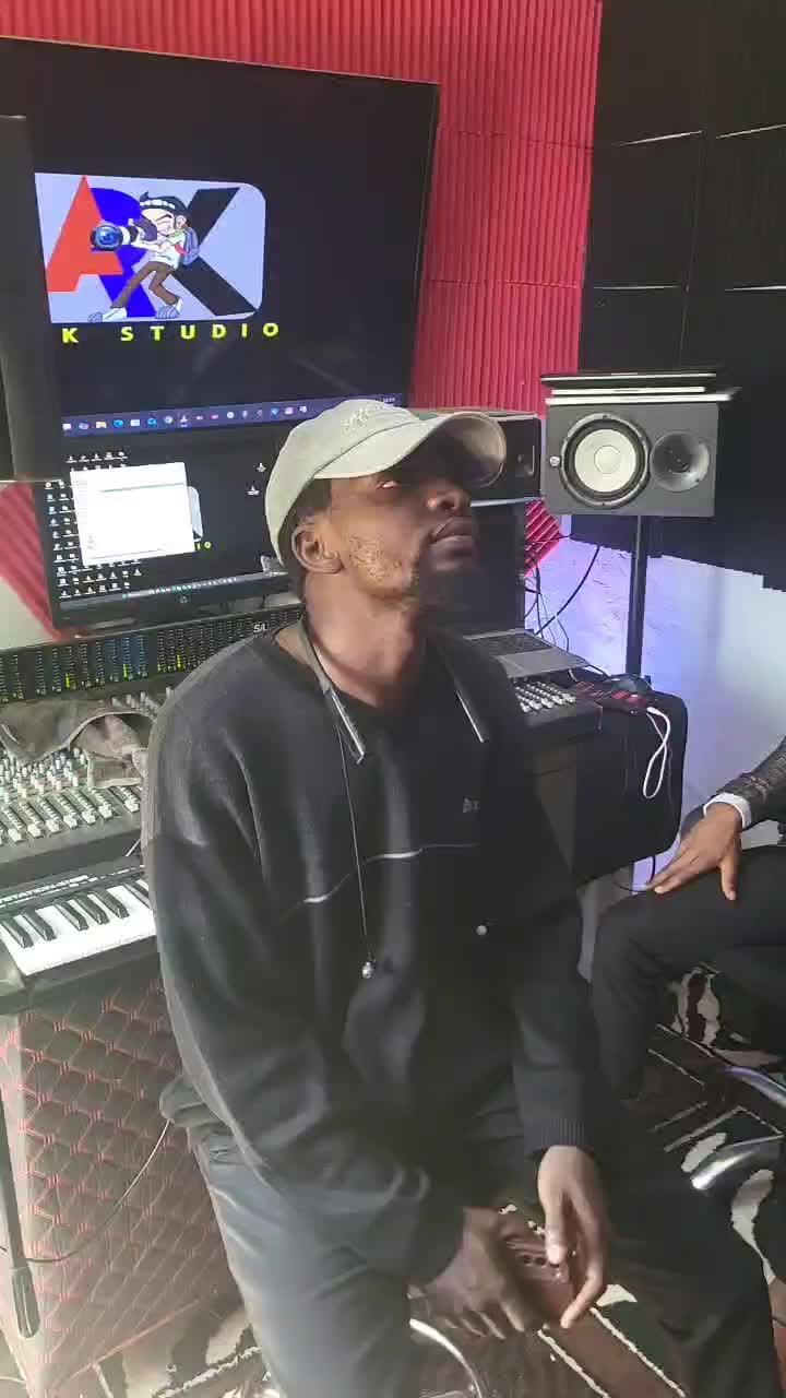 @Adorateur Elisée malumba