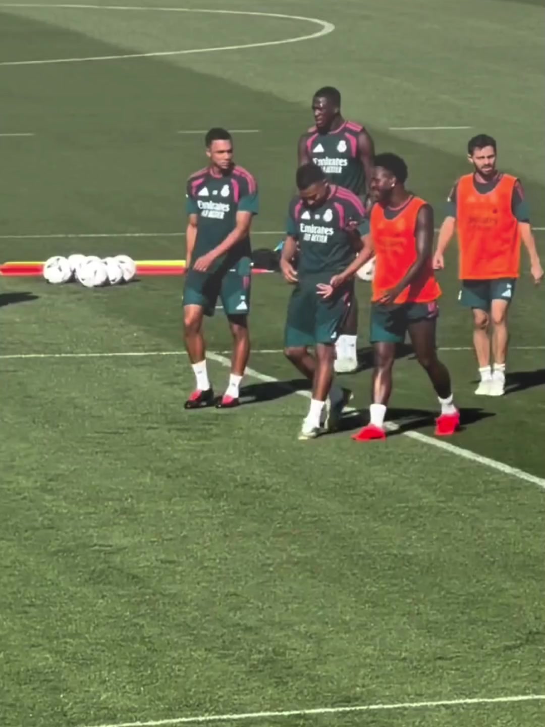 @VALVERDE_8🦅