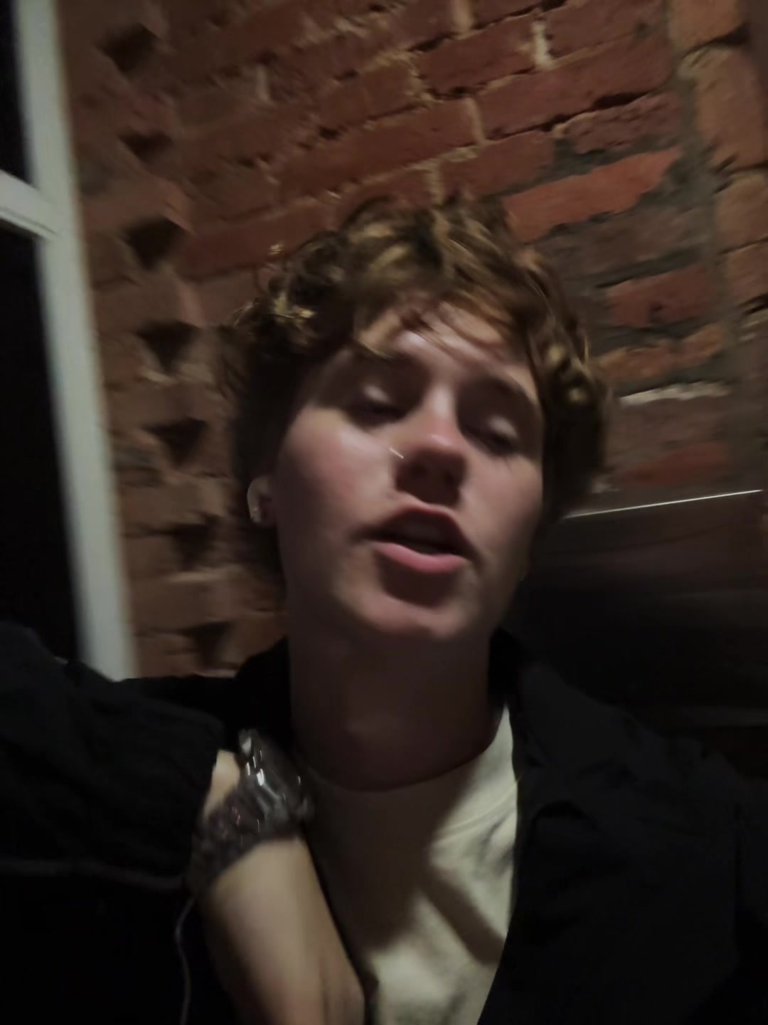 @Кучерявая👅