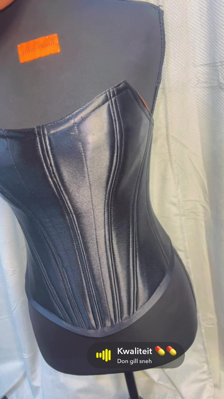 @🦦🥰😎JOHN-WINN👖🪡👕