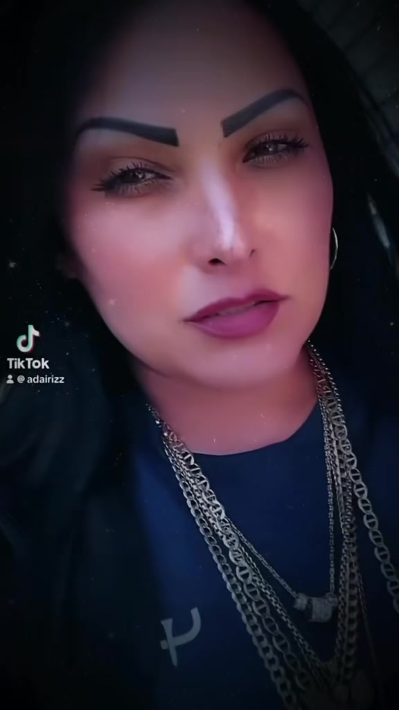 @adairizz