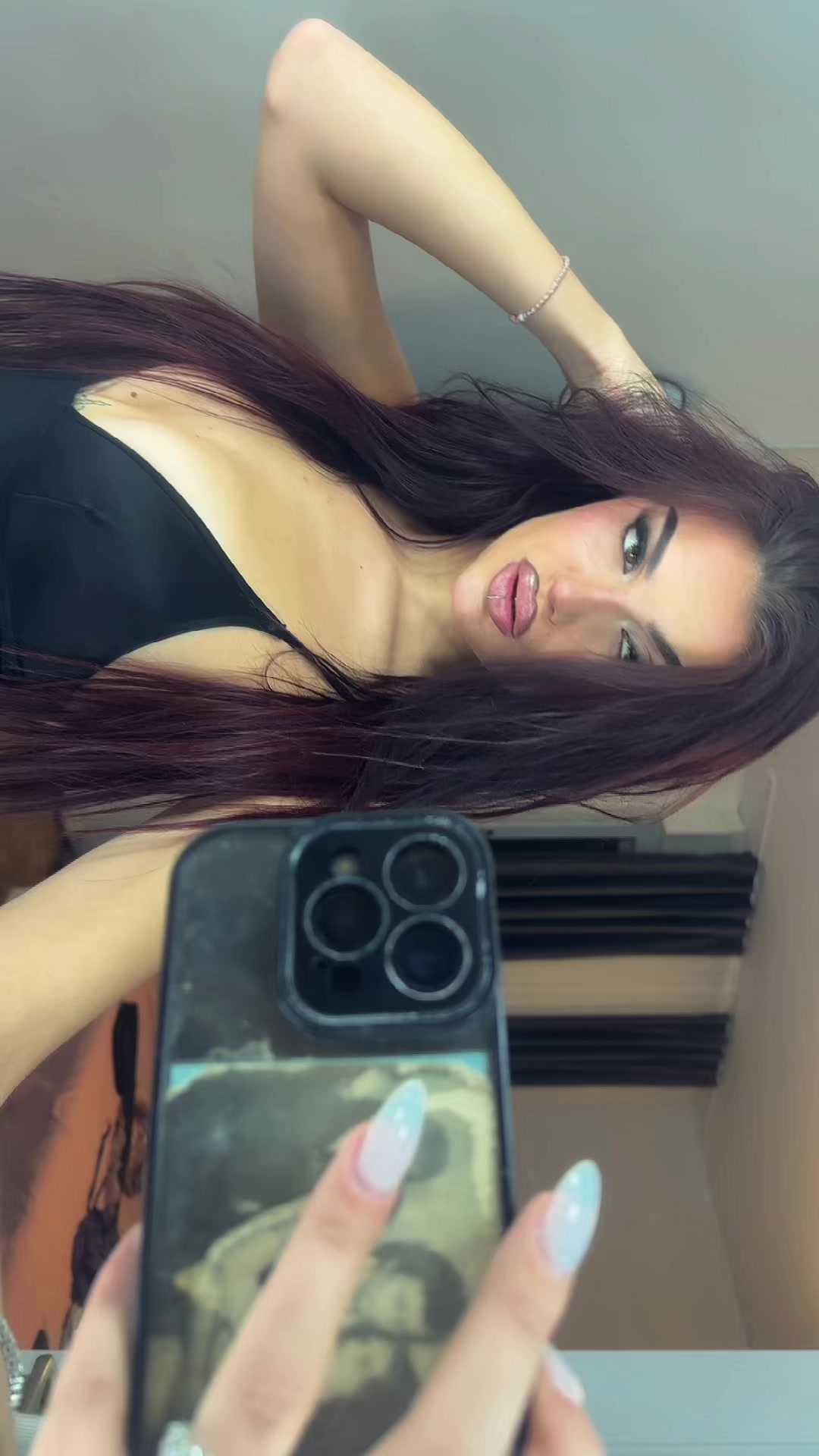 @mara