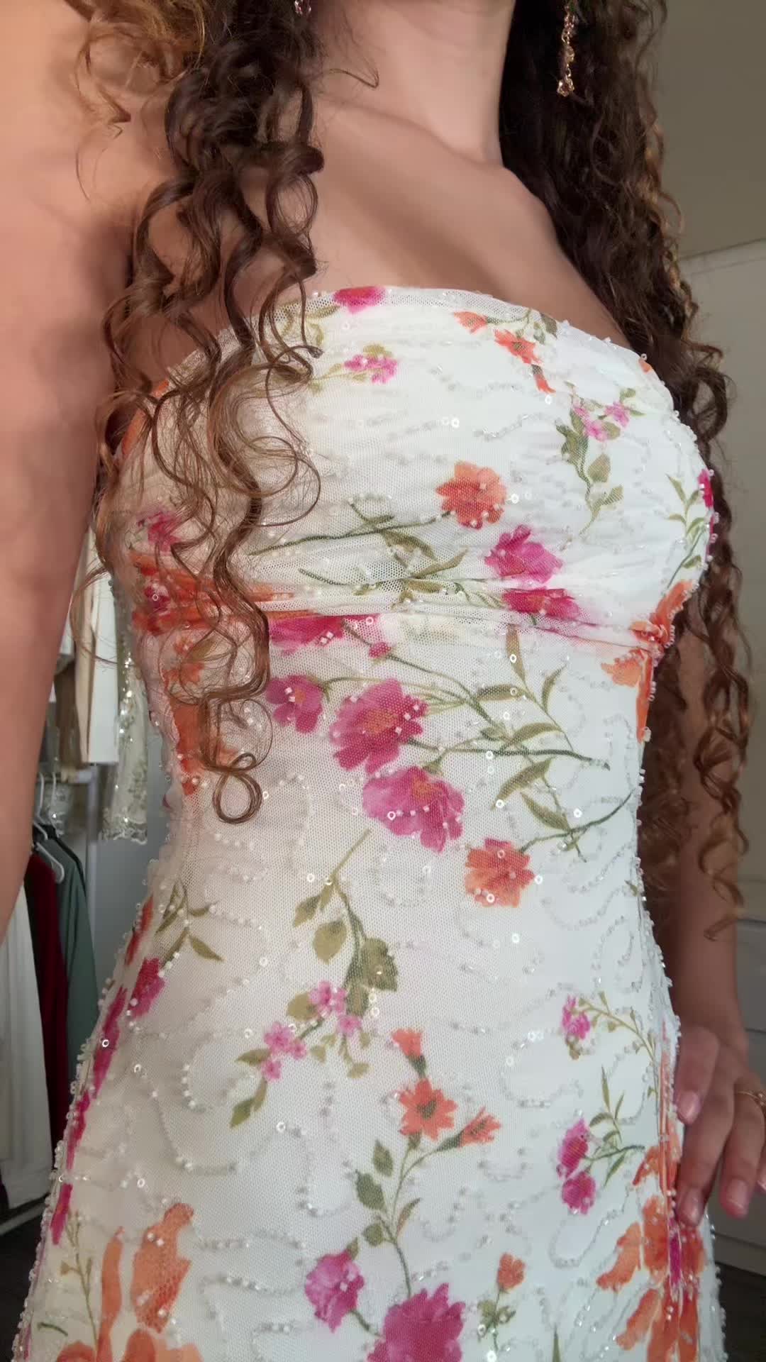 @✰