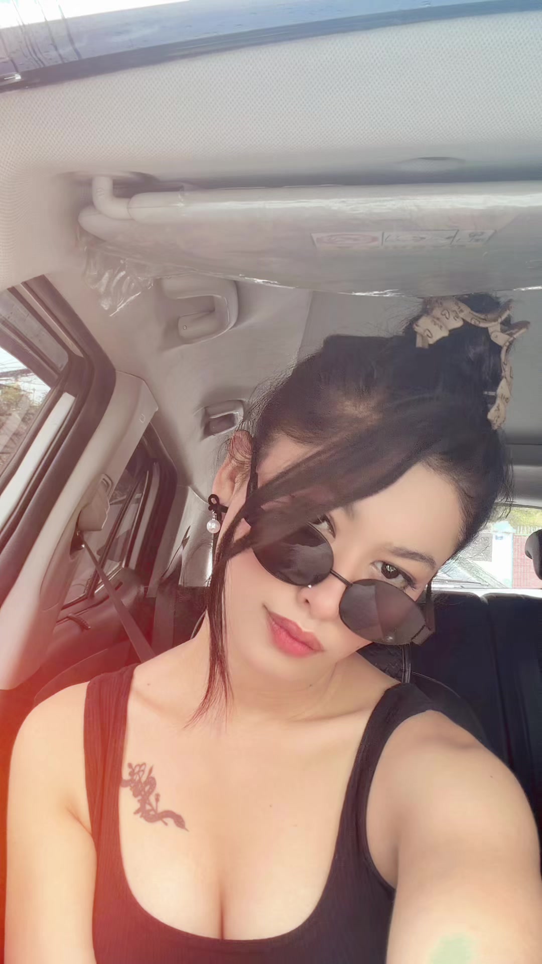 @Dipa shahi 🕊️