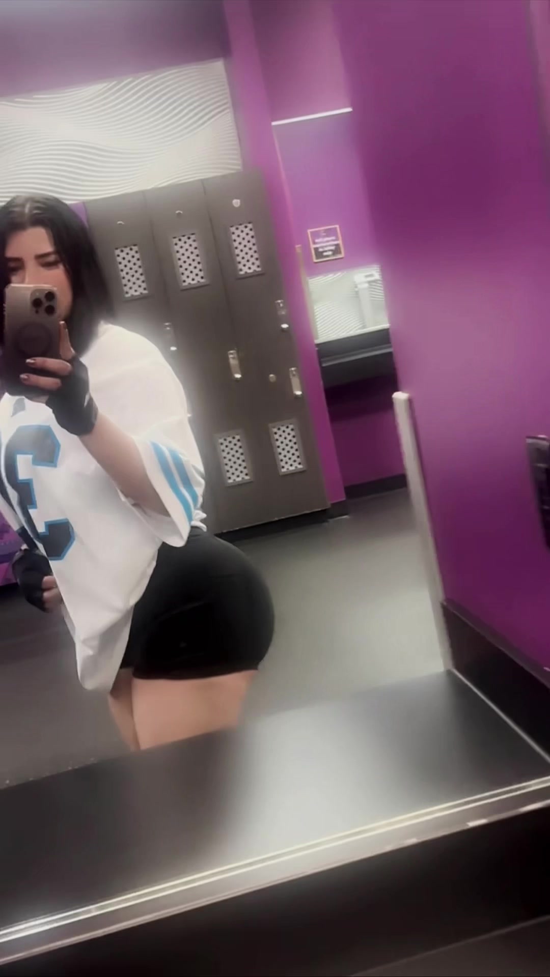@AngieG
