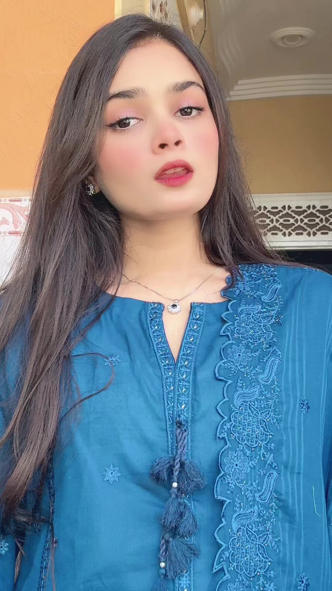 @Muneeba junaid
