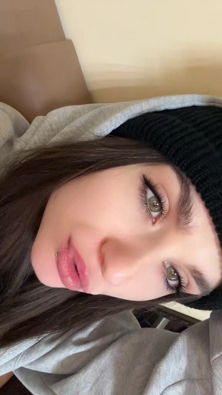 @viktoriamyslyva