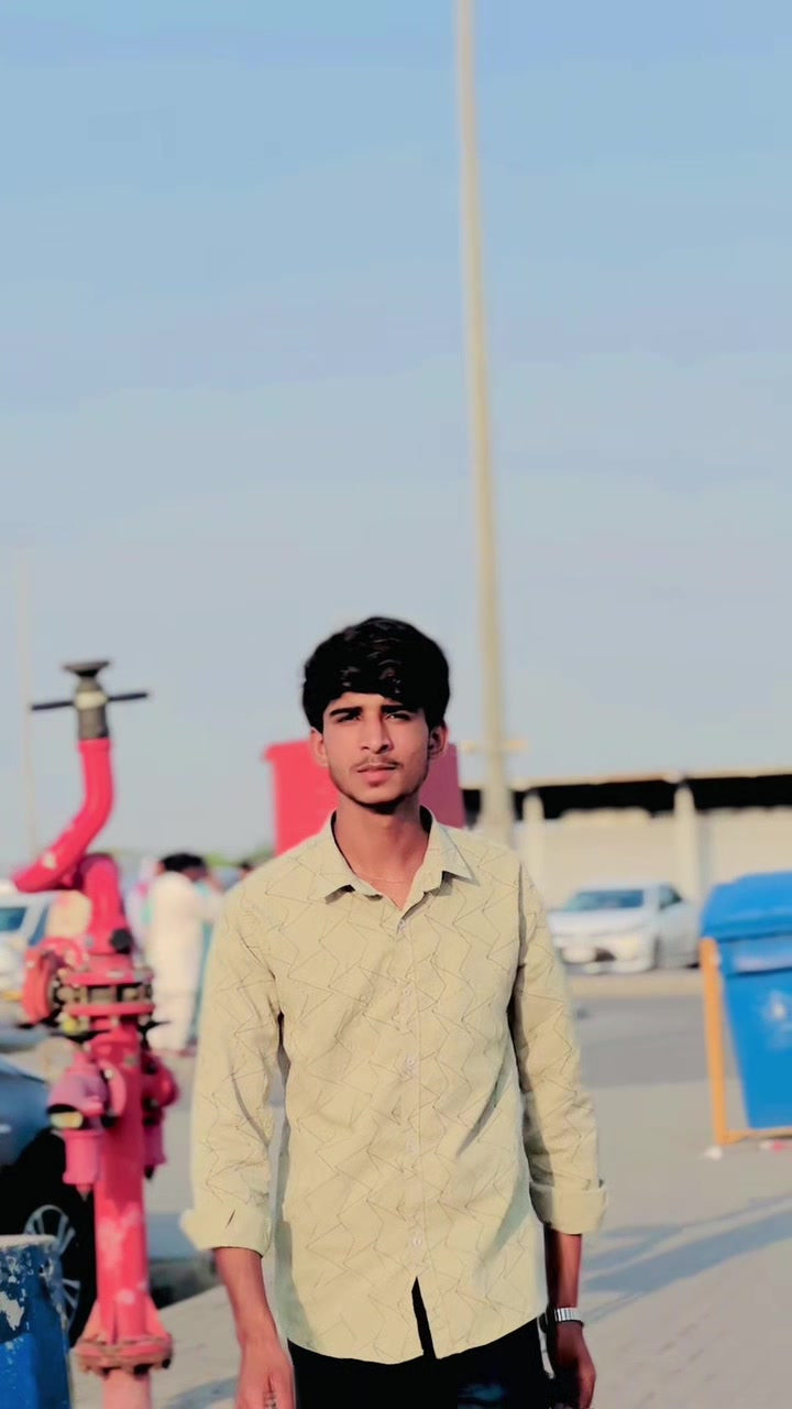 @ڈھکو بادشاہ👑