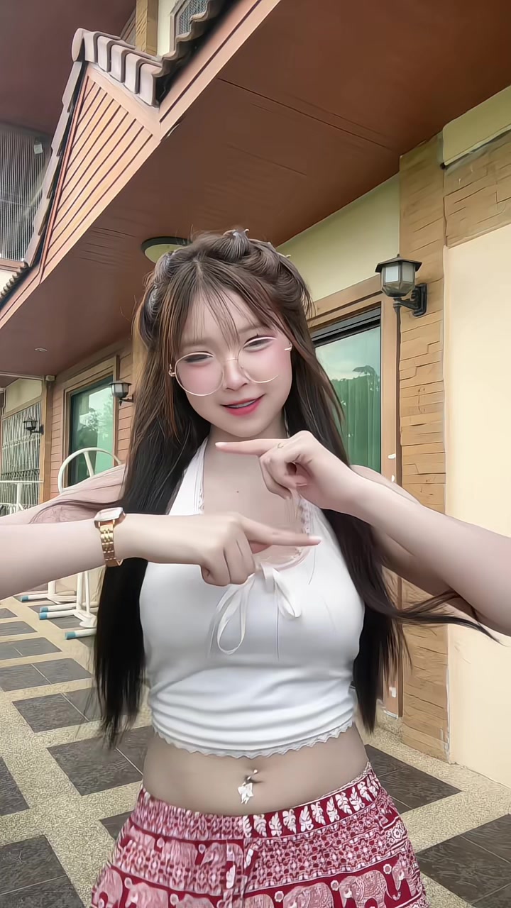 @หมูกรอบดิว่ะ