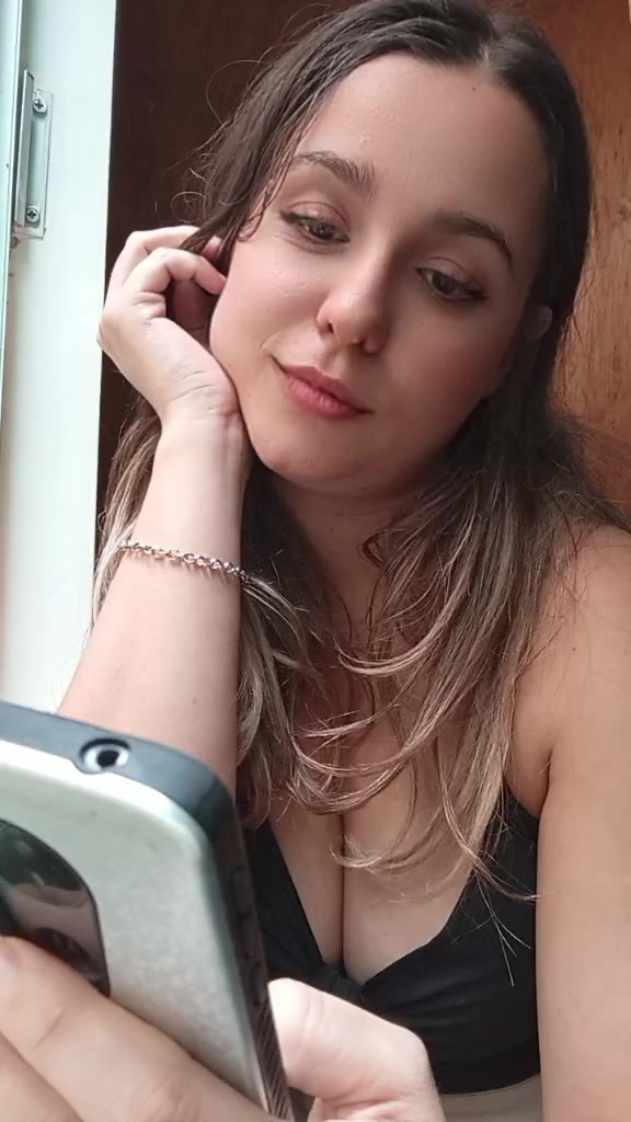 @⚡💄🧩 Jhessy