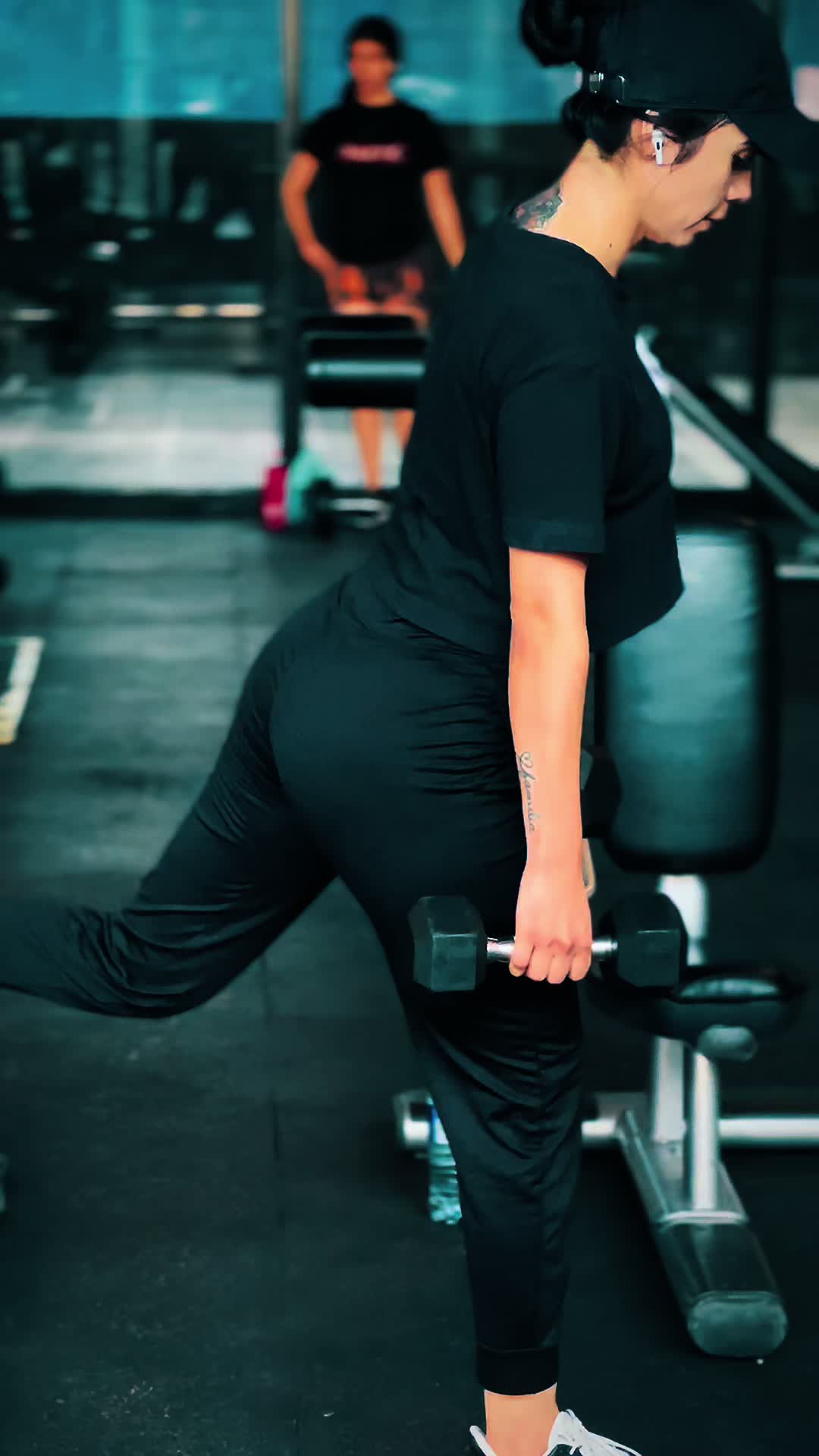 @camivarela