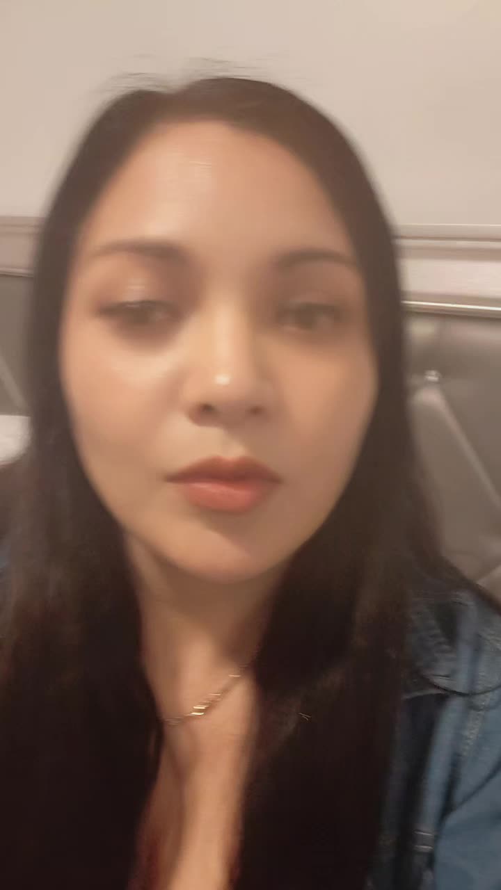 @Selena Brito