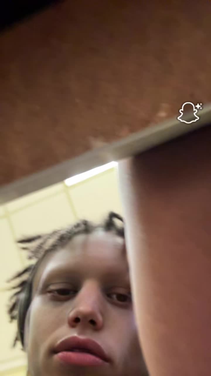 @adribeswaggin