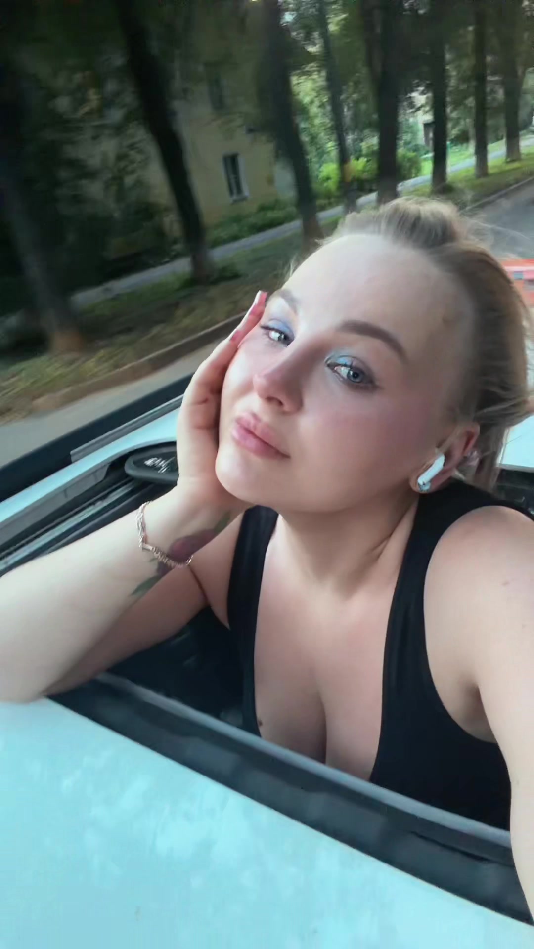 @Ксюшечка