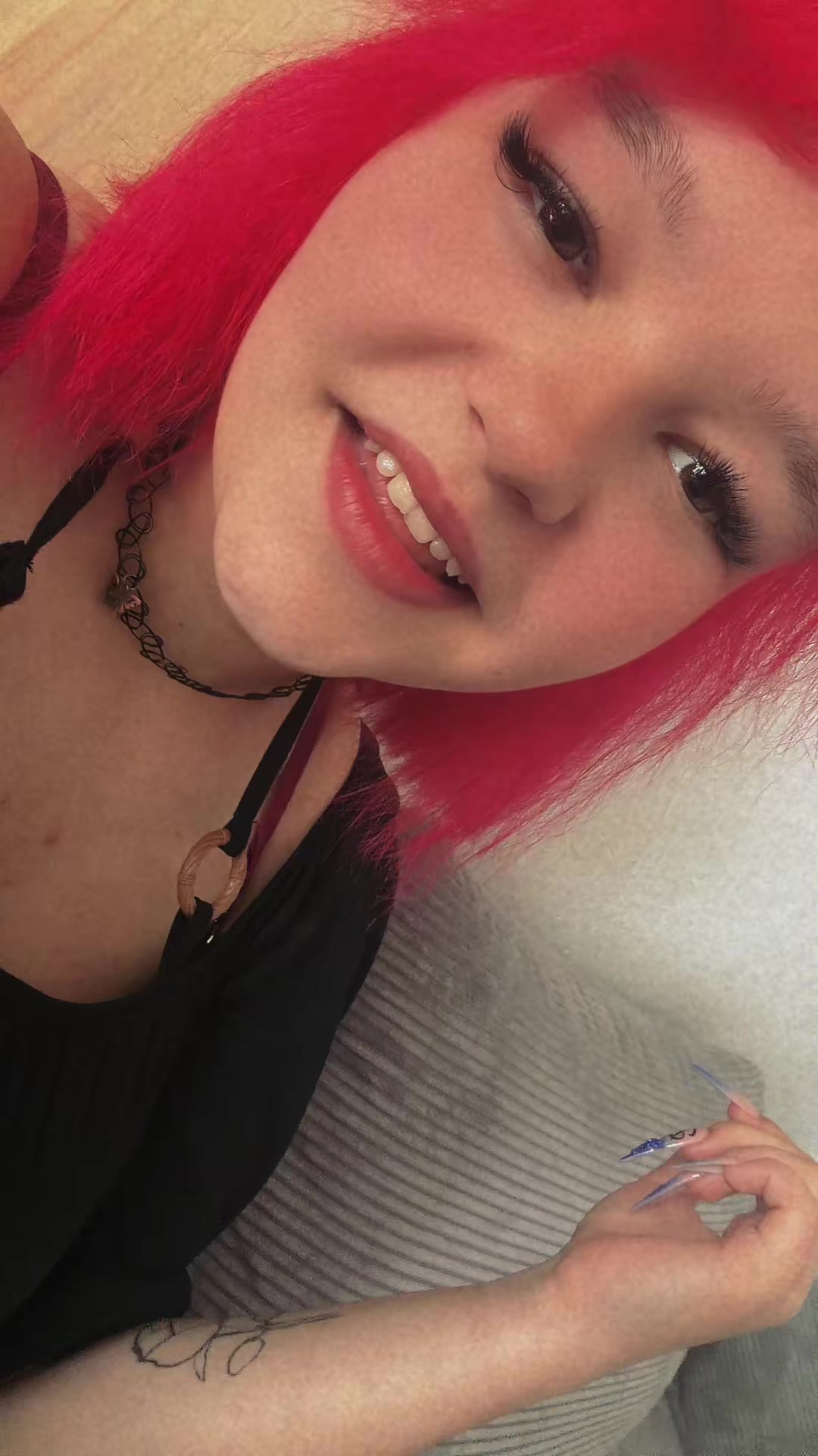 @Deutsche mit Herz🖤🤍❤️