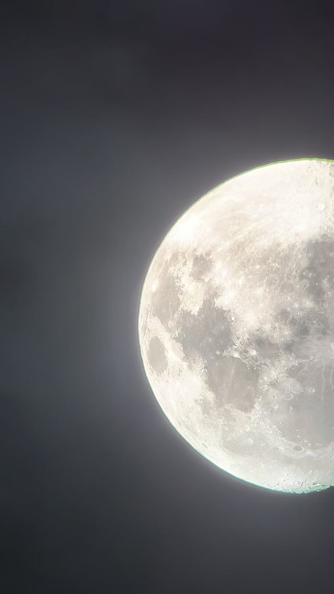@moontaless