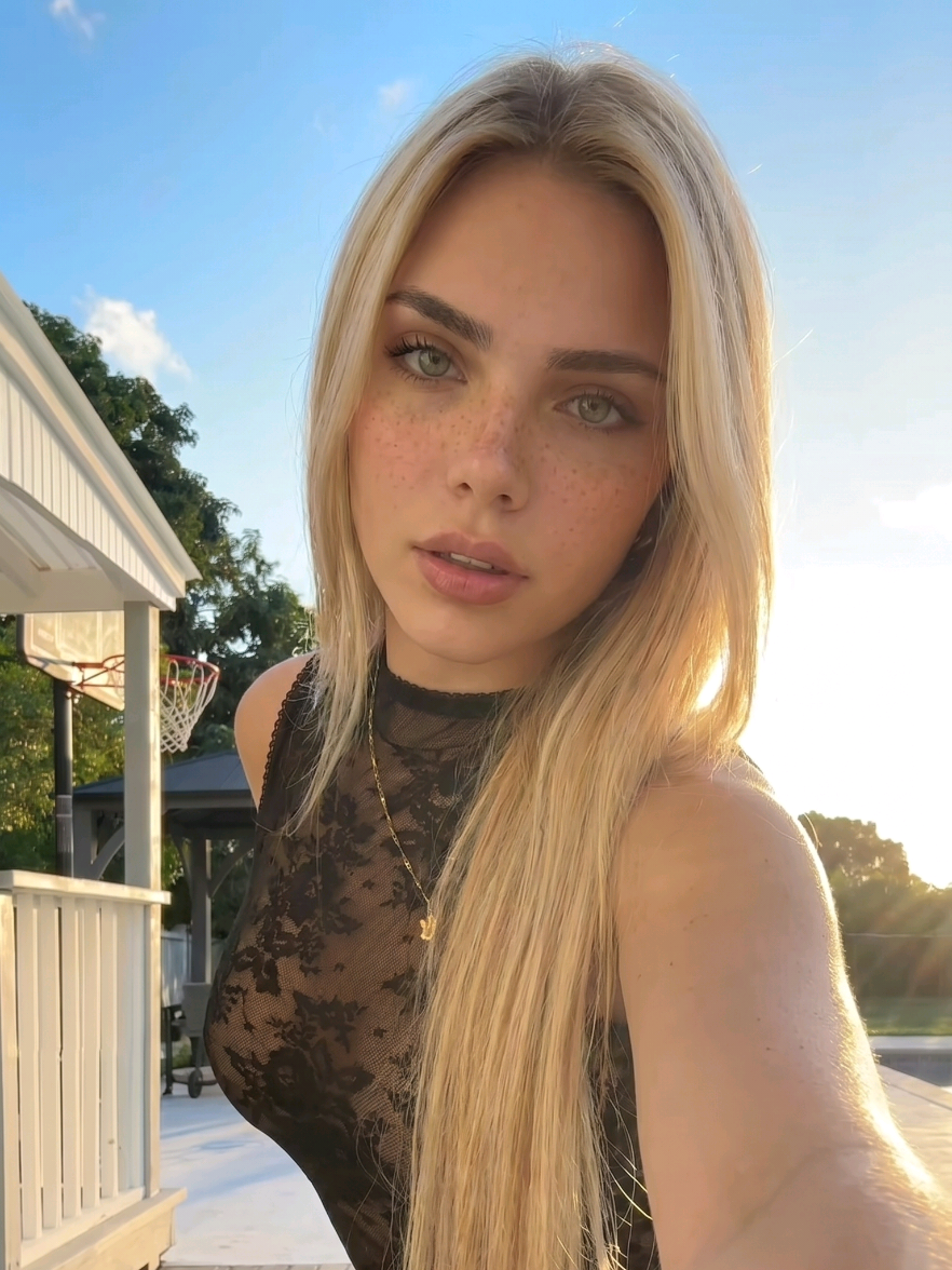 @Esmeralda P.R