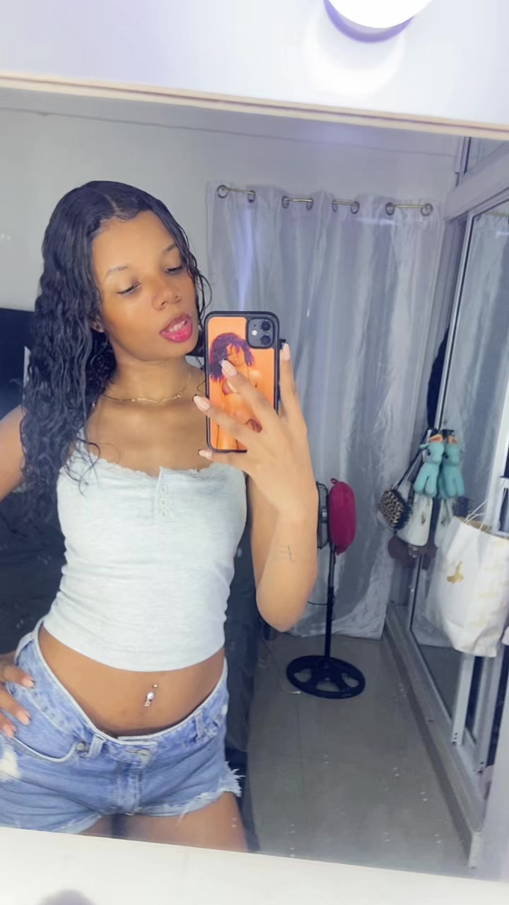 @Lauratv_2😍