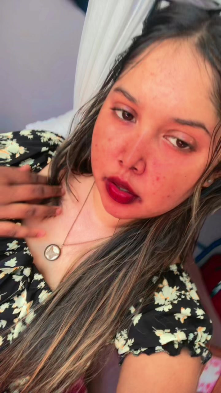 @Jes🫶🏼🍒