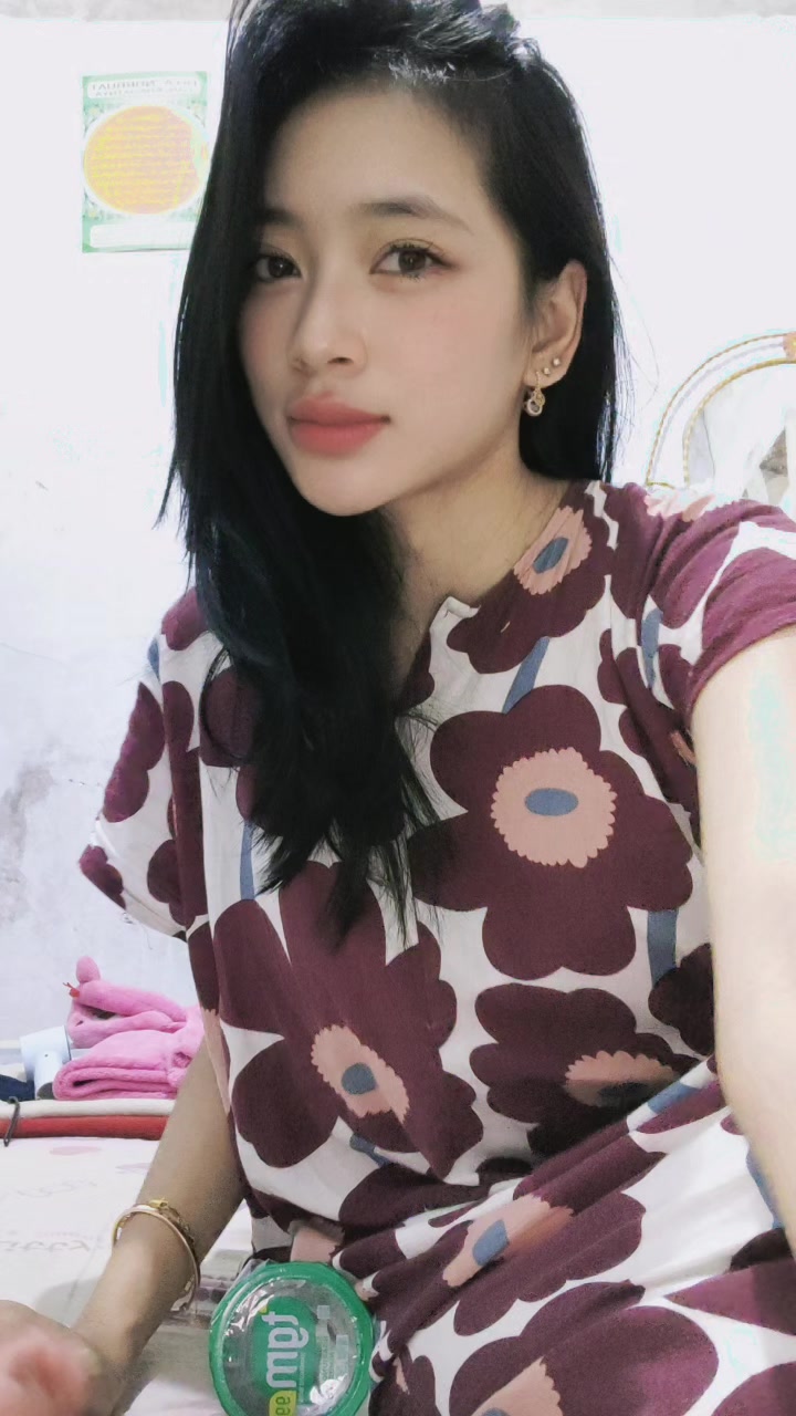 @Monee2
