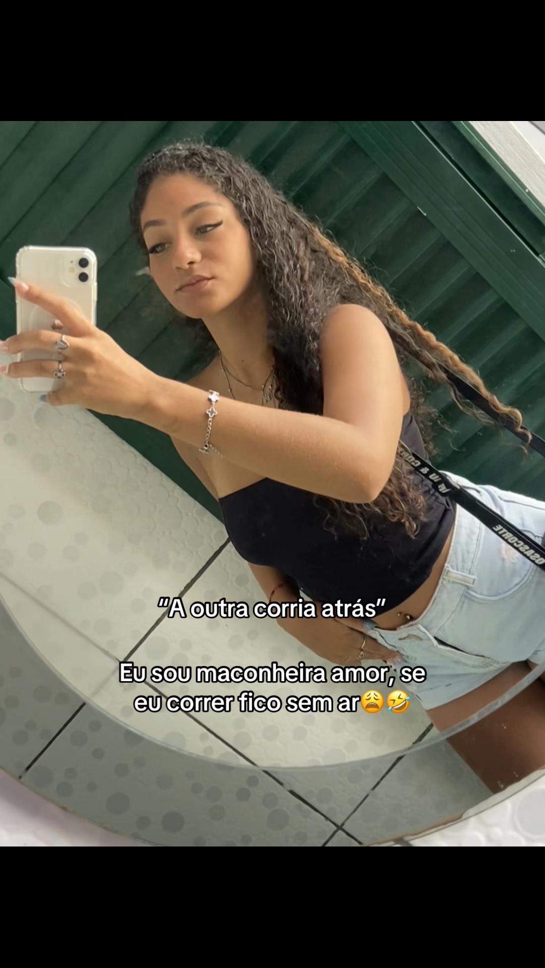 @maizaoliveira244