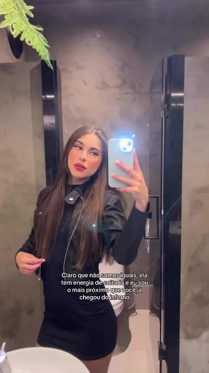 @Beatriz 💜
