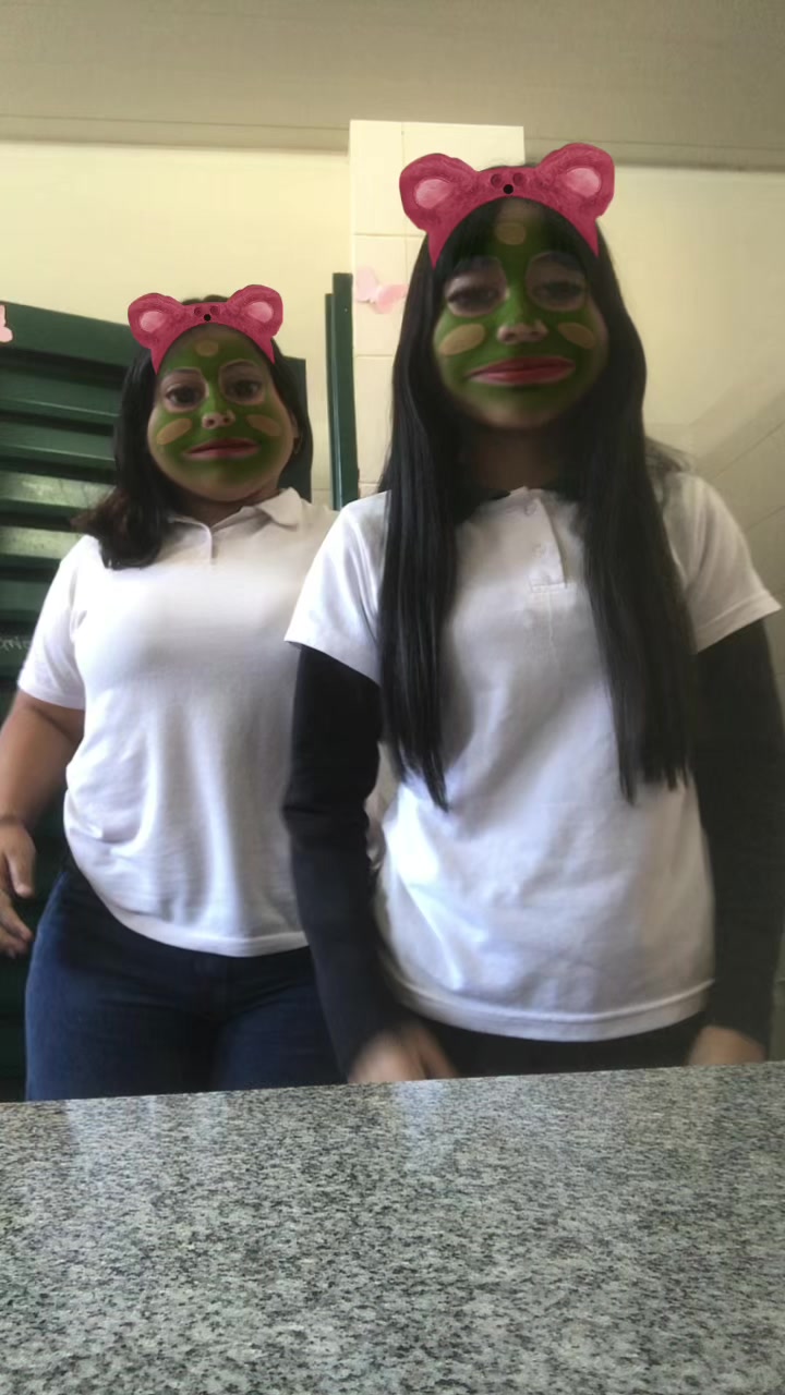 @valenn Aranda💘
