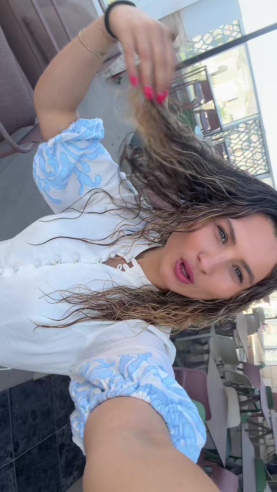 @lonznlattes