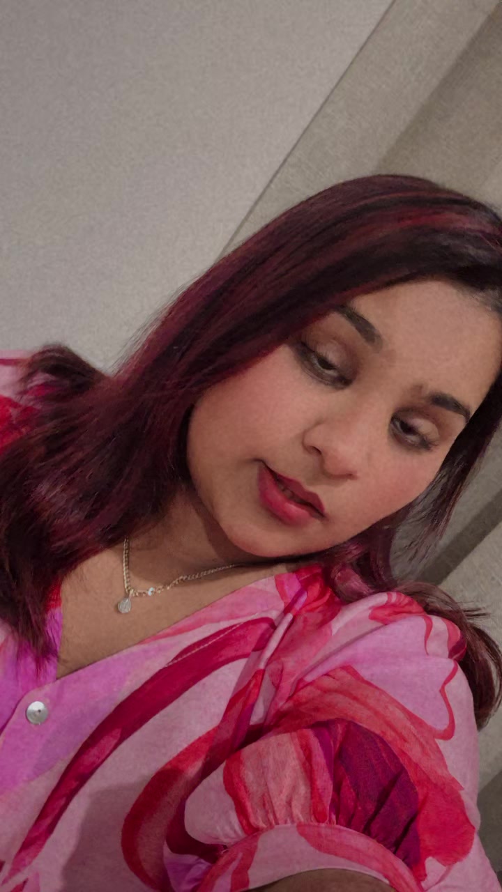 @❤️Deepshika Pratap❤️