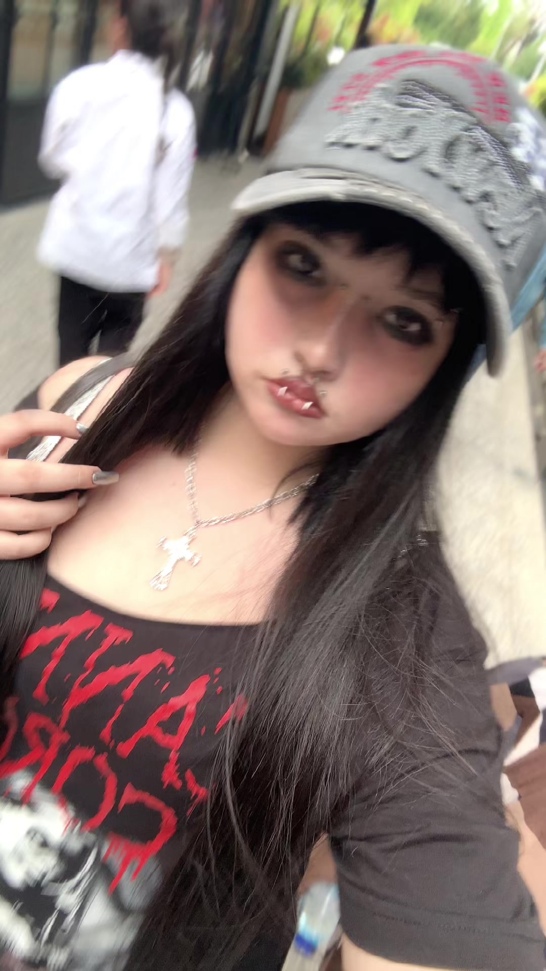 @Белис🧟&zwj;♀️