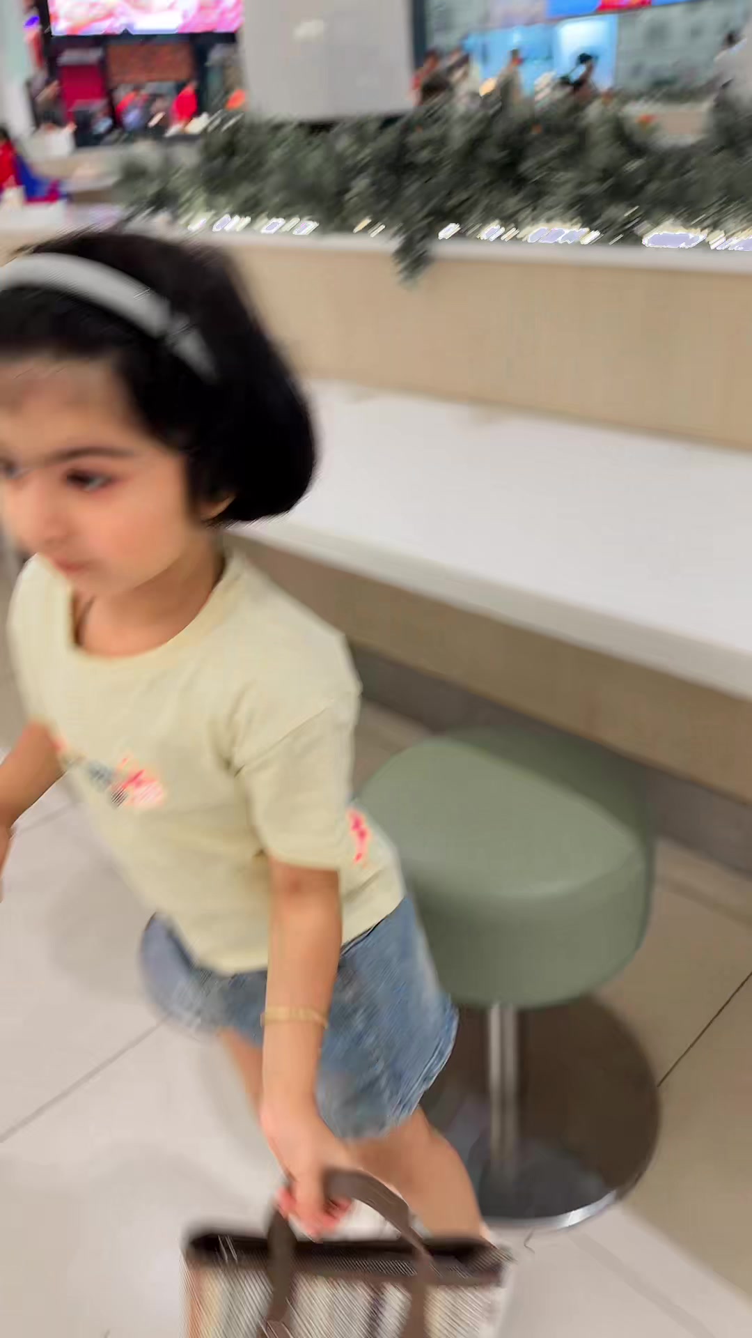 @Guria bhatti 🇦🇪