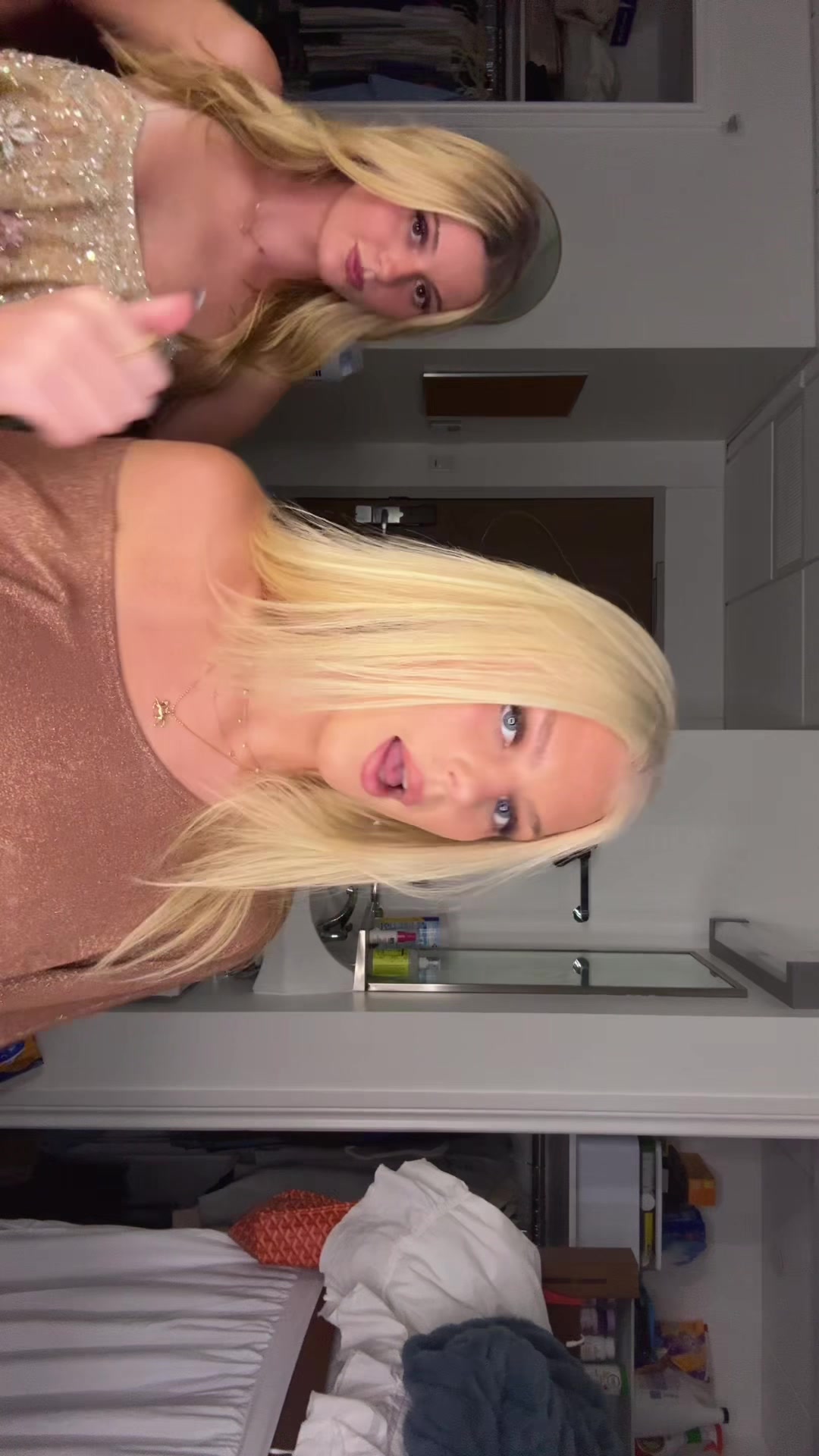 @skye sikola