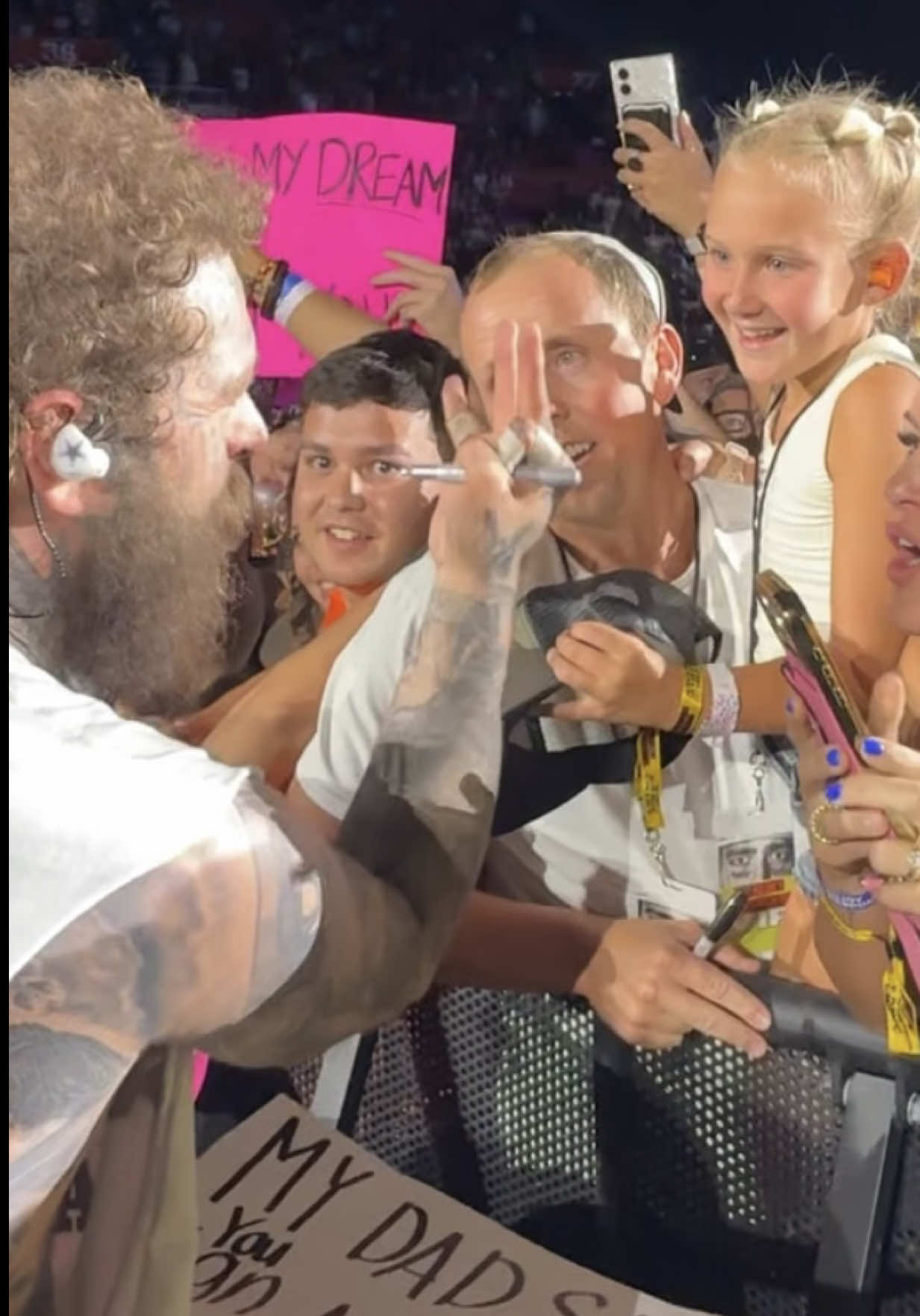 @Extra Posty