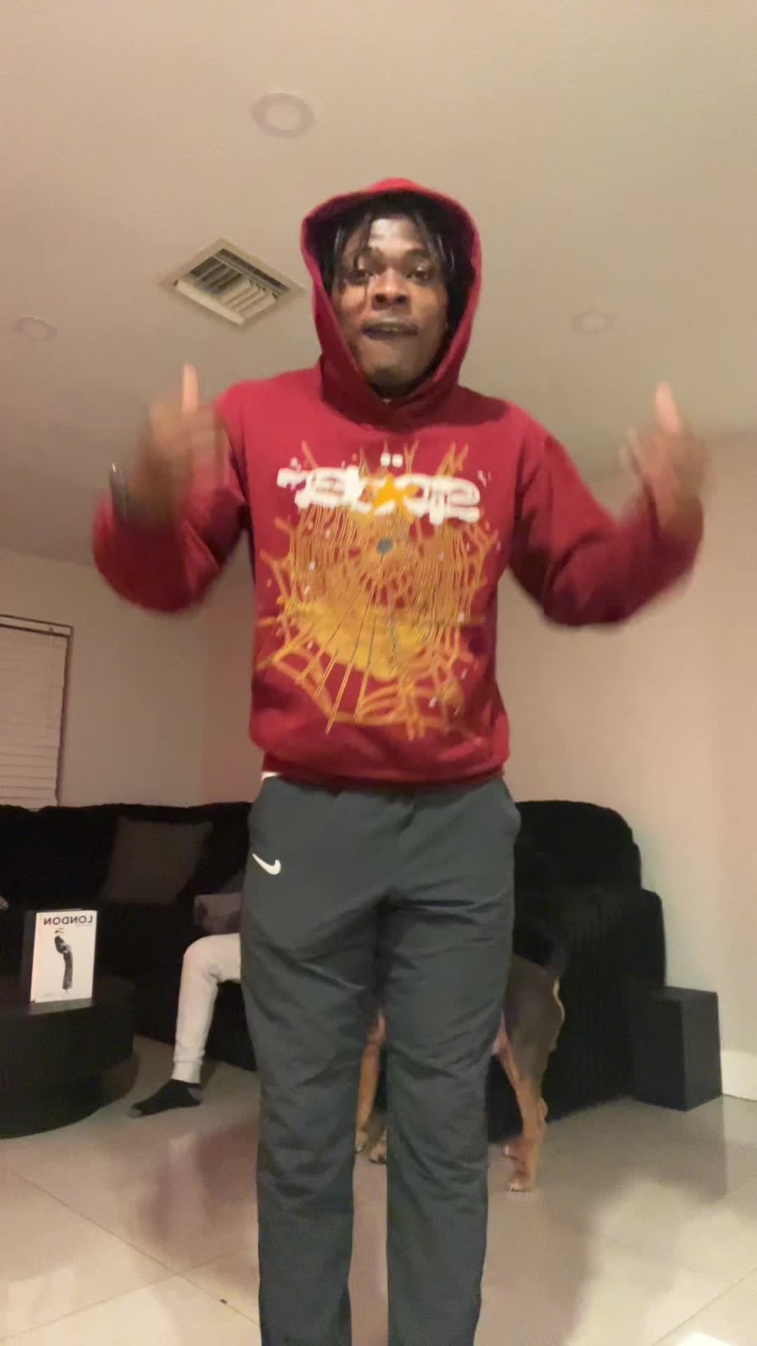 @MallyP⚡️💪🏾