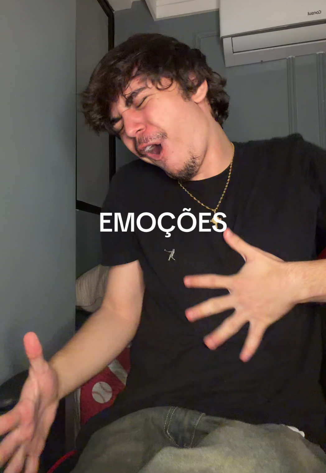 @Augusto César