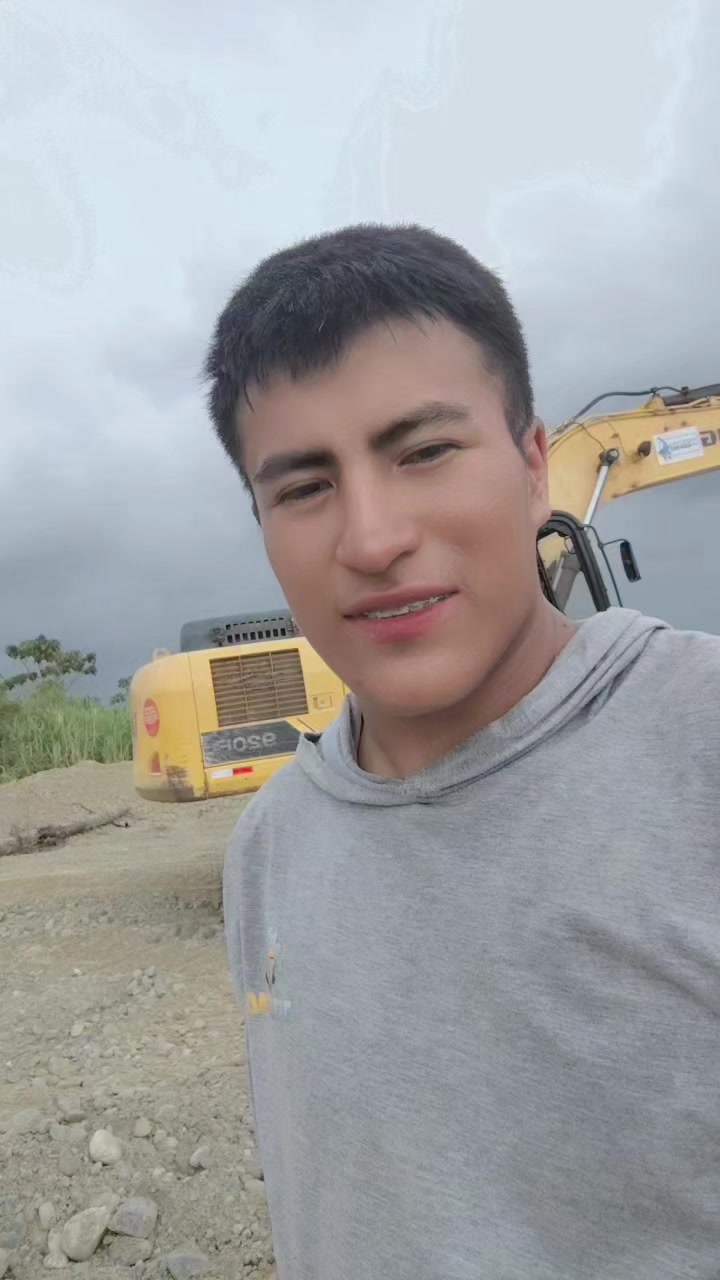 @🗻🤠Sayri .🏡,Thupag👷🚜