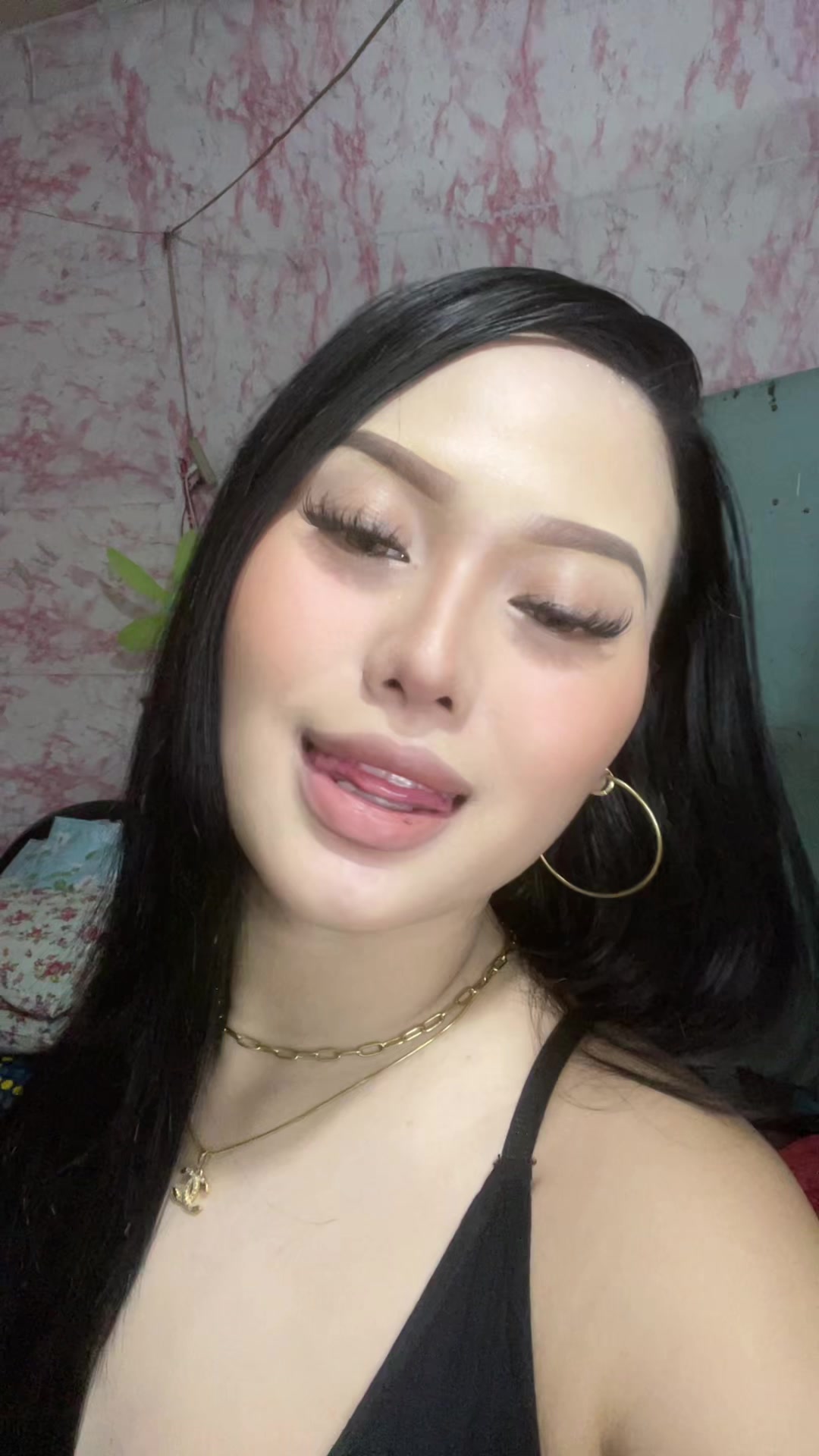 @Rrlvgrl