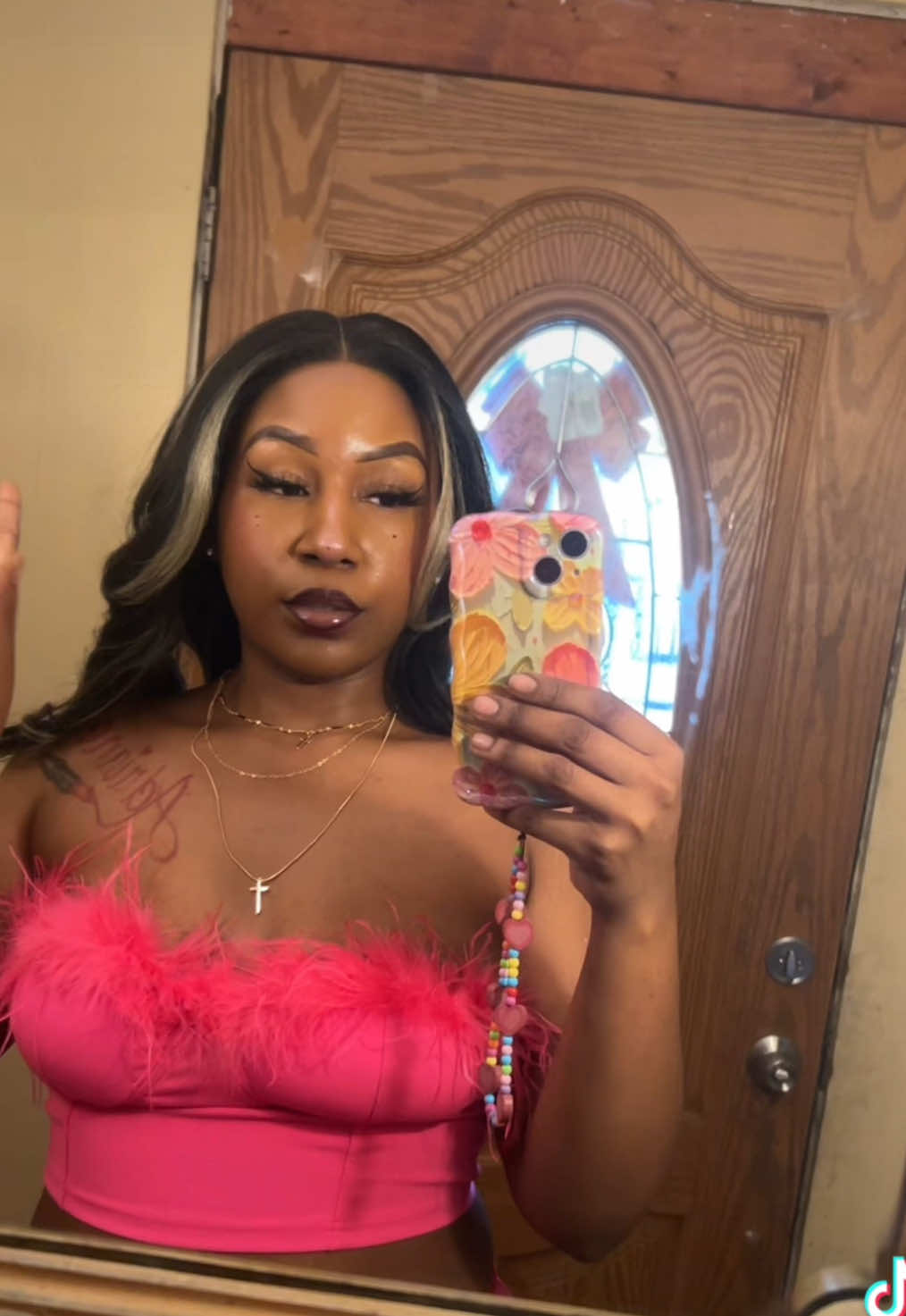 @I_hilarybanks