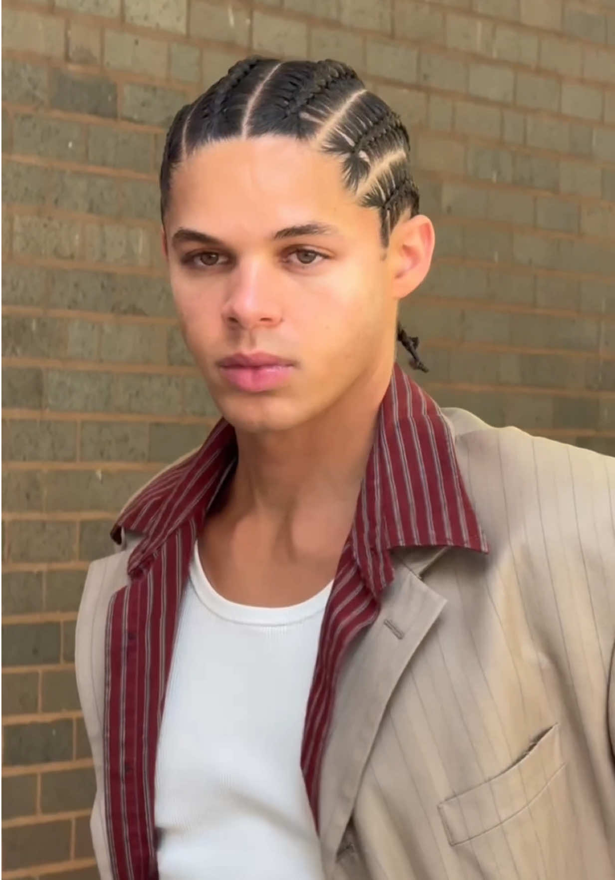 @ISAIAH BONNET