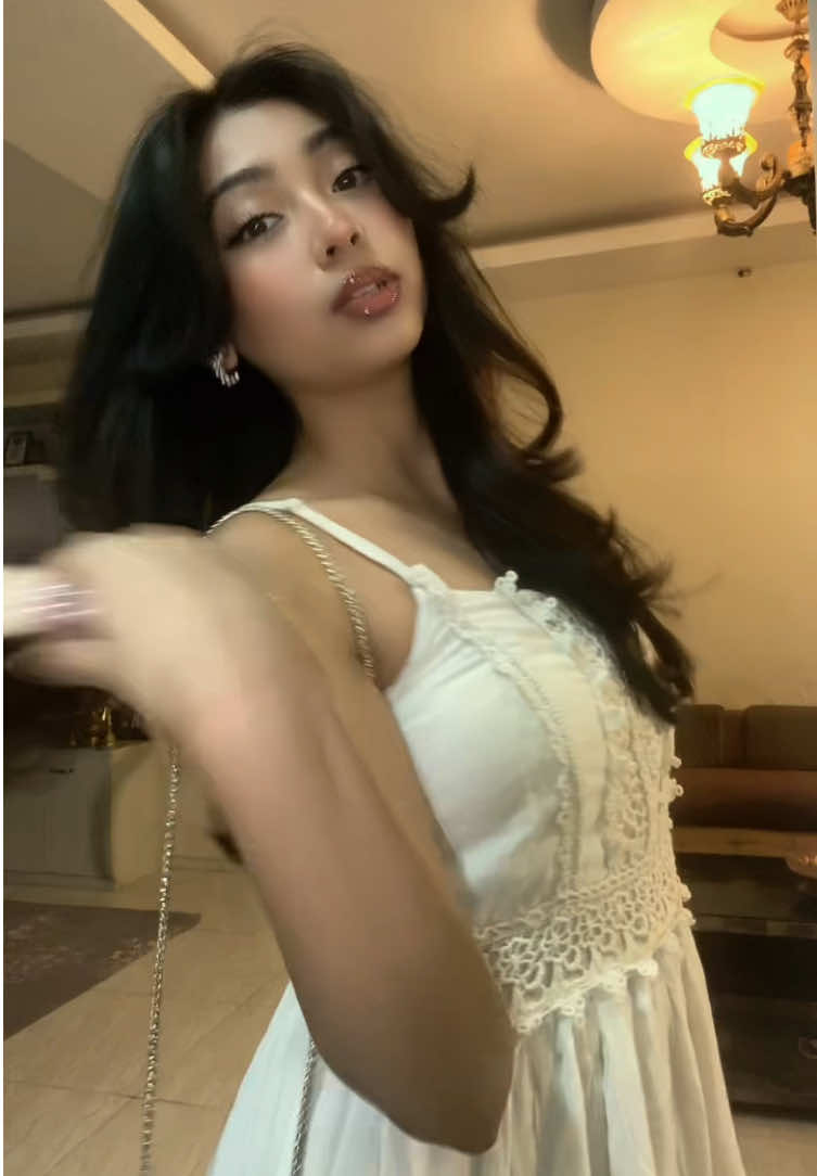 @🍸
