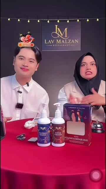 @Salwa Azhari 🦈 🦛🕸️