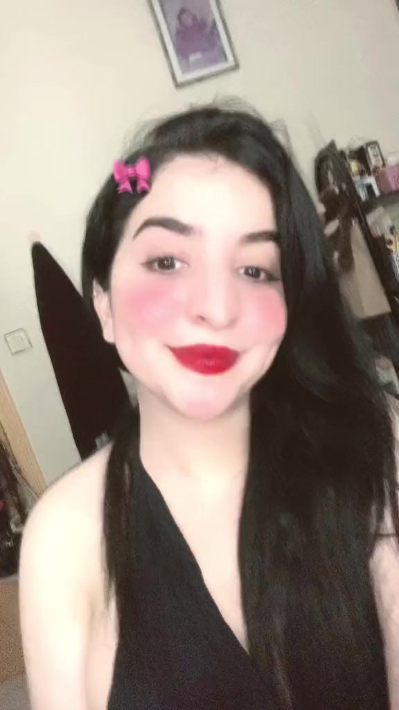 @oumniabetty1