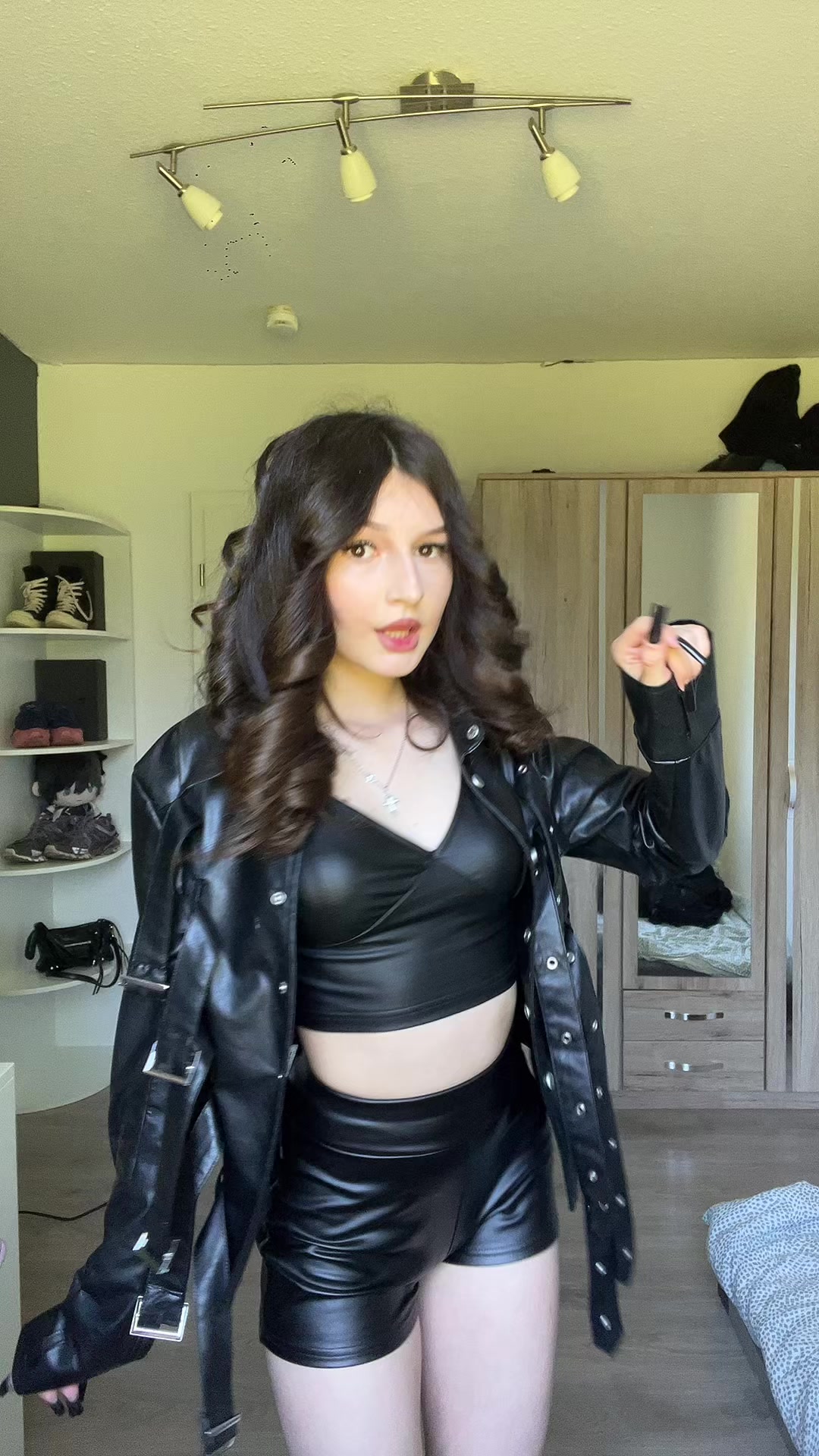 @малютка