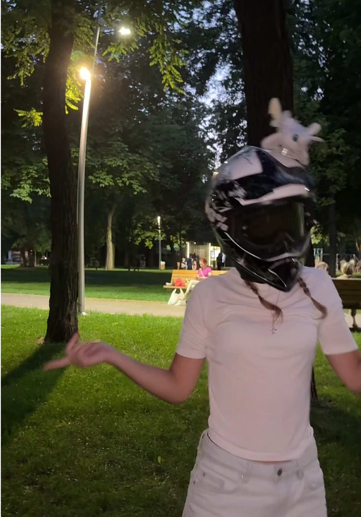 @G4