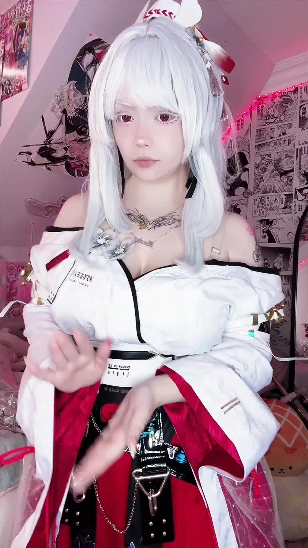 @twitch.tv/milkienyan