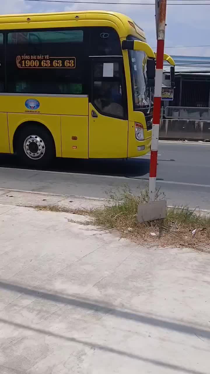 @BKhang m&ecirc; xe kh&aacute;ch xe bu&yacute;t