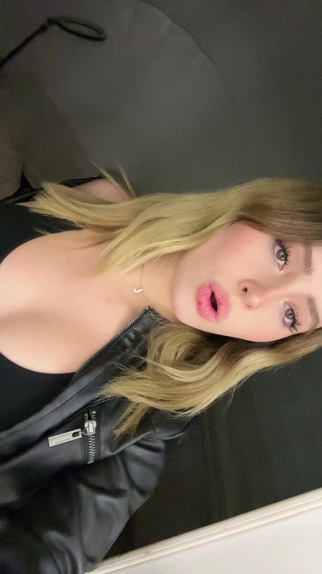 @lauren_ariadna