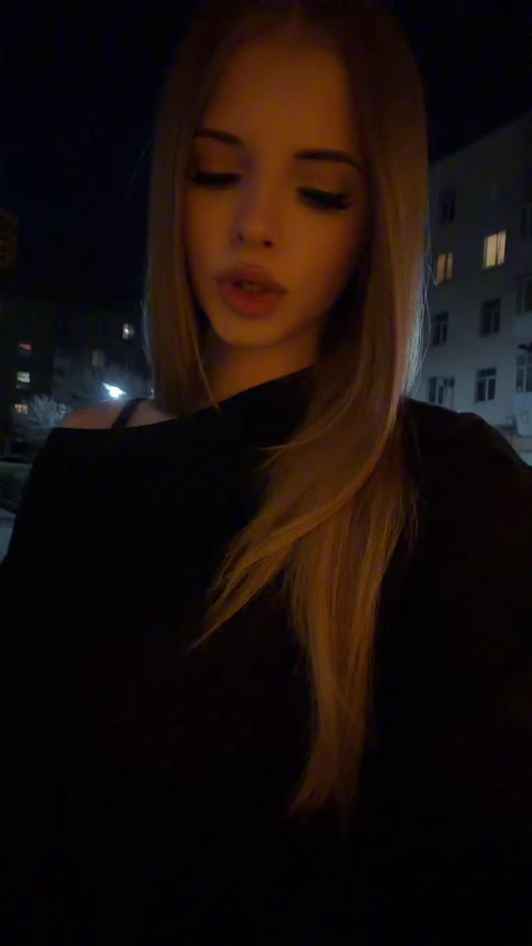 @d