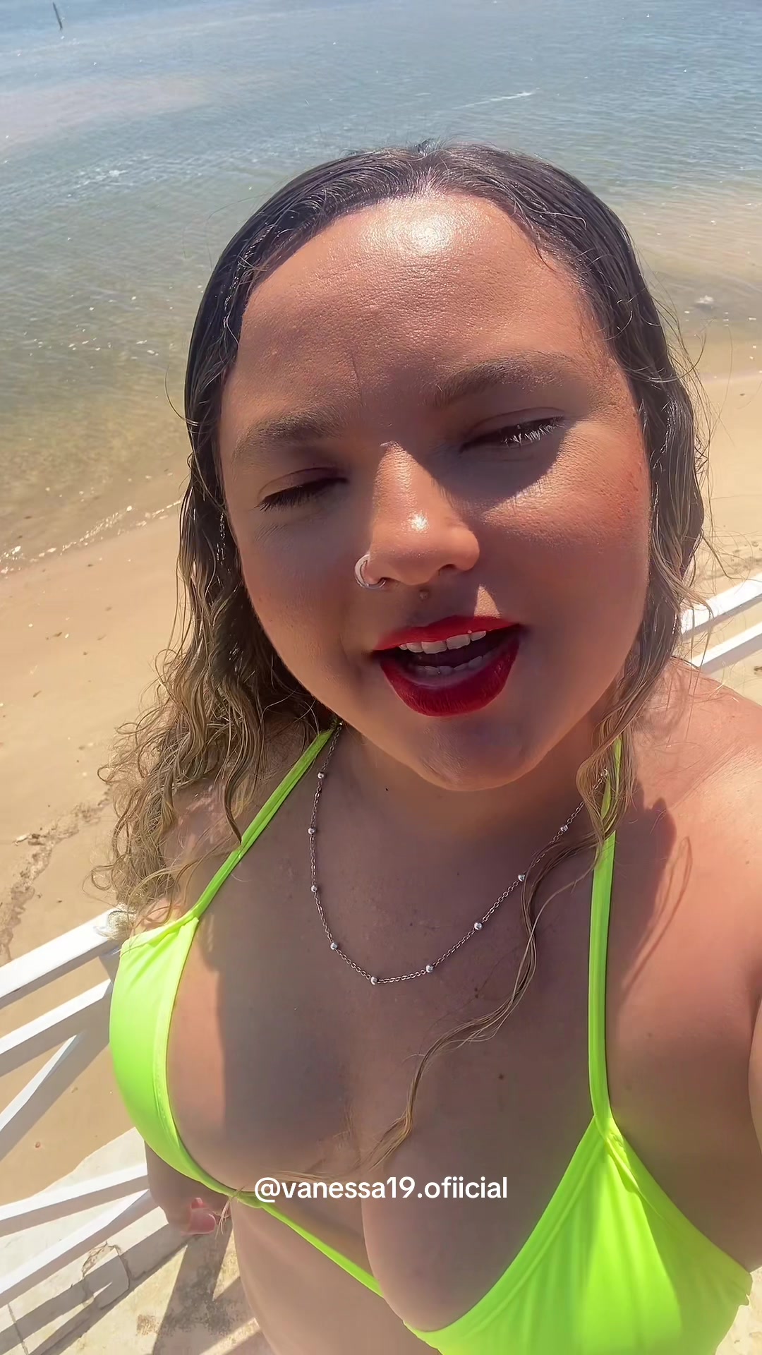 @NESSAZINHA19